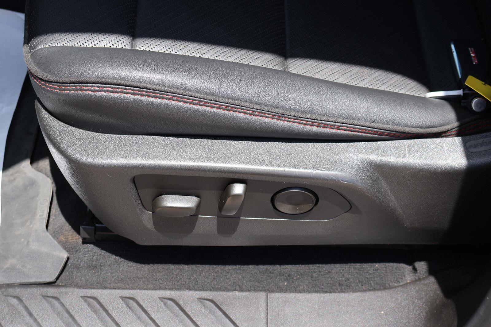 Used 2024 GMC Canyon Truck