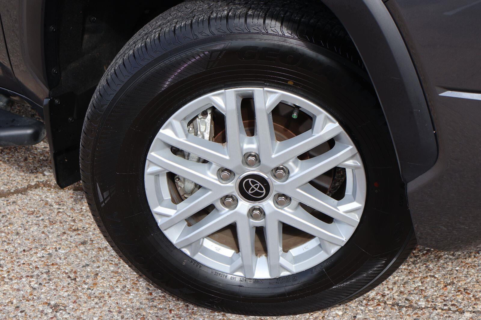 Used 2024 Toyota TUNDRA Truck