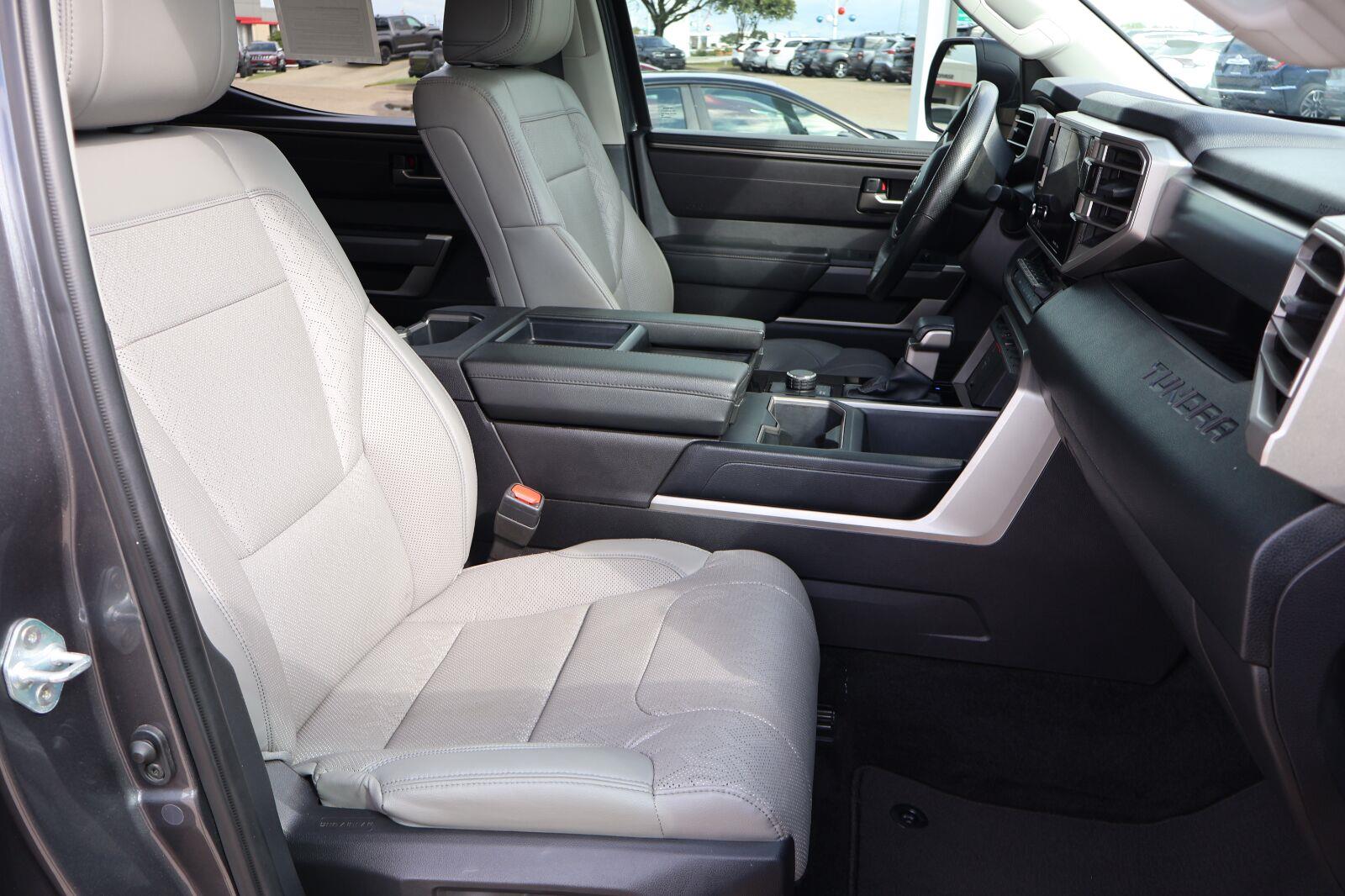Used 2024 Toyota TUNDRA Truck