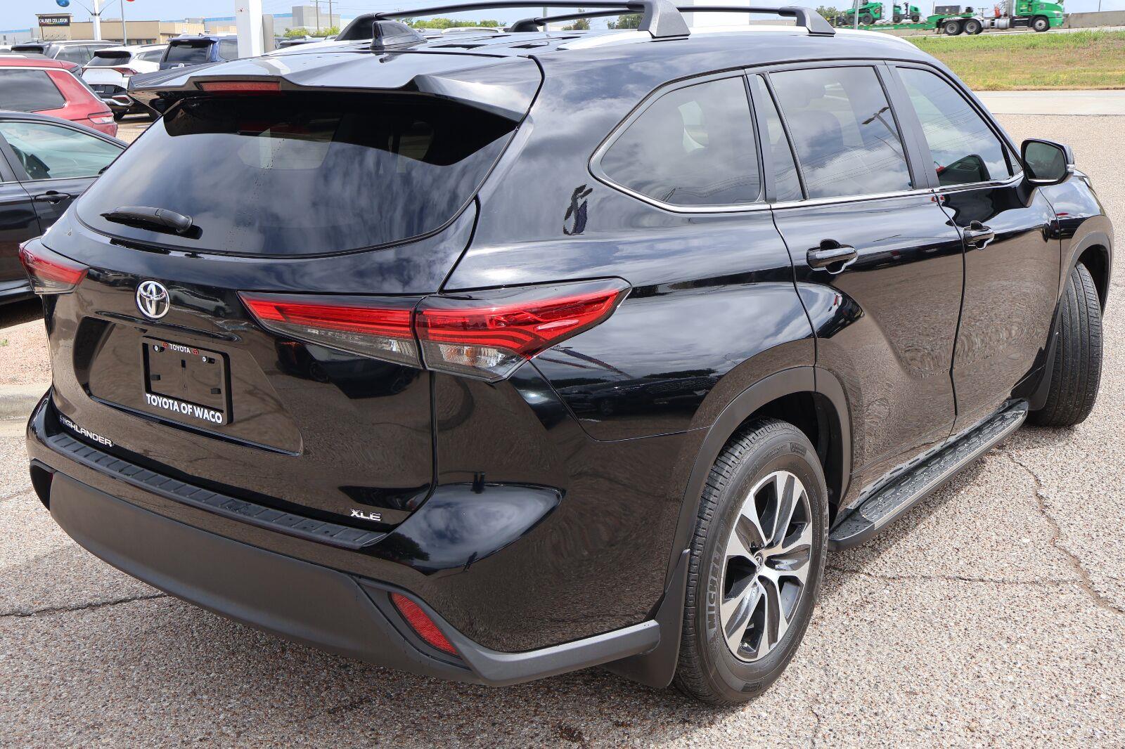 Used 2023 Toyota Highlander SUV