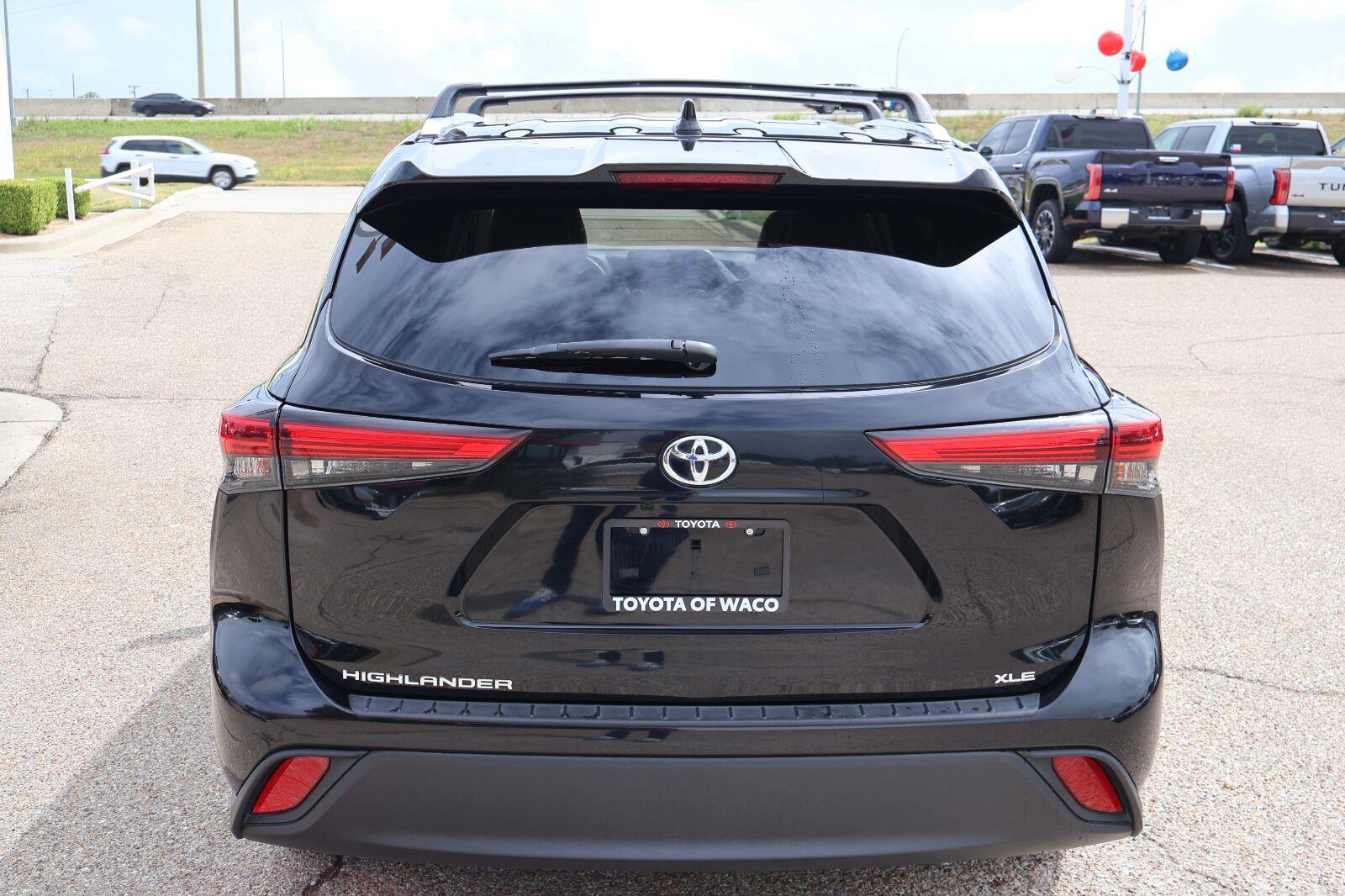 Used 2023 Toyota Highlander SUV