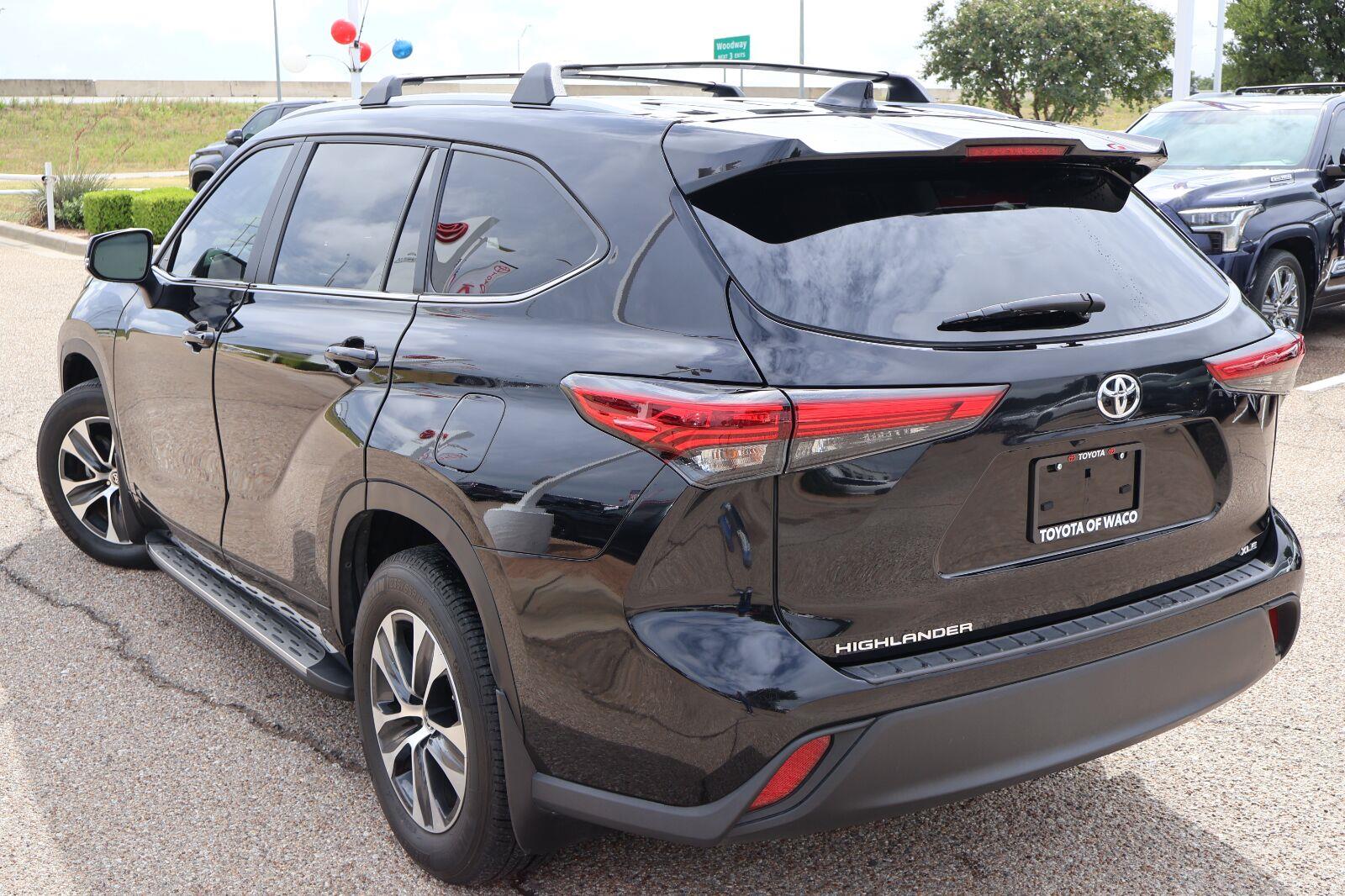 Used 2023 Toyota Highlander SUV