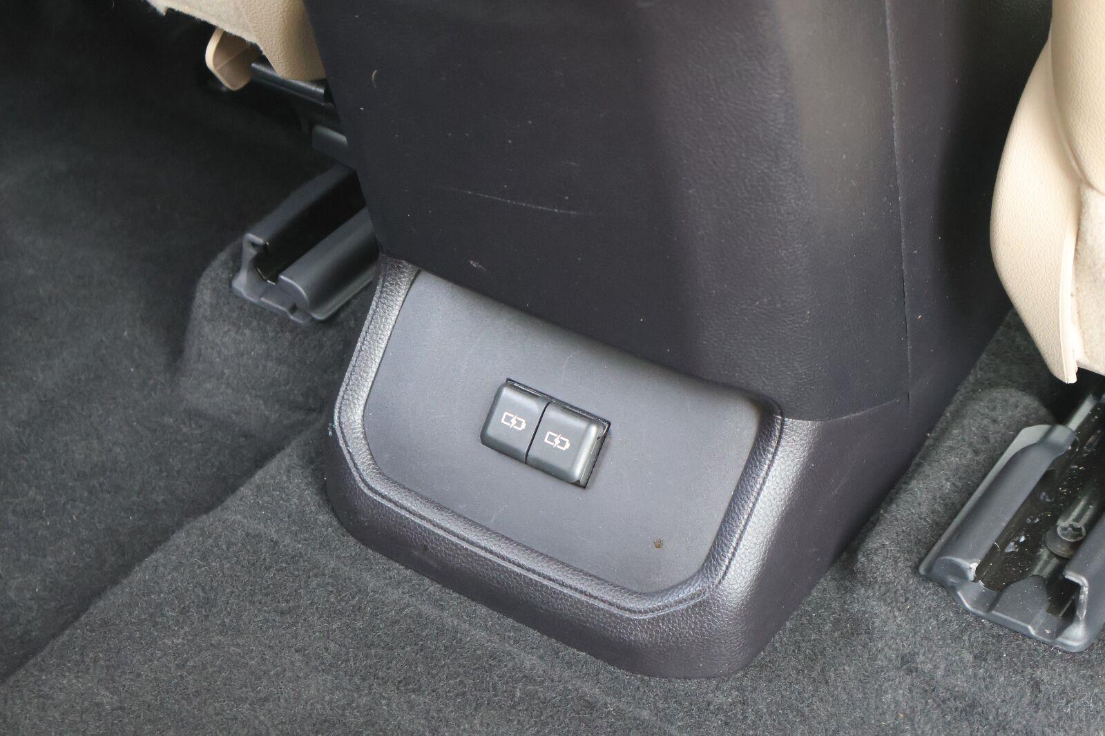 Used 2023 Toyota Highlander SUV