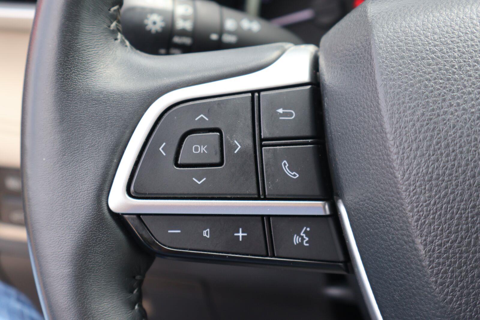 Used 2023 Toyota Highlander SUV