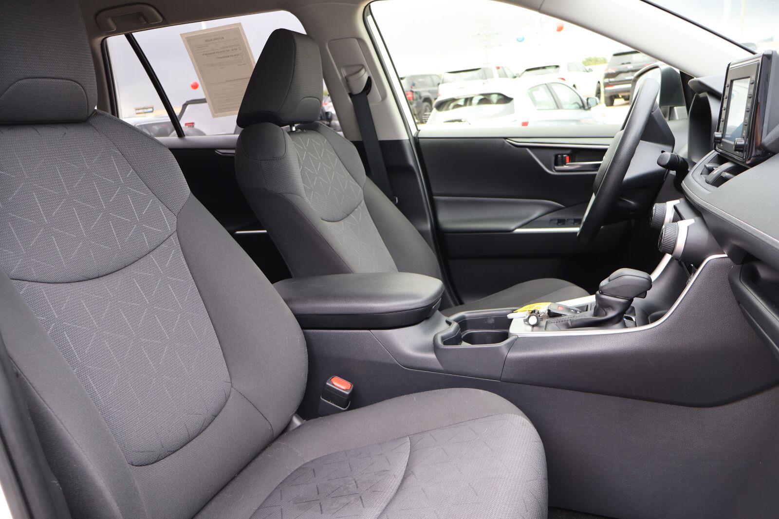 Used 2021 Toyota RAV4 SUV