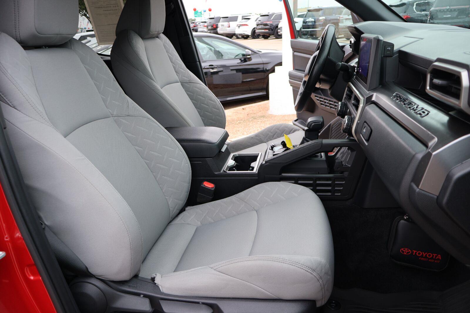 Used 2025 Toyota Tacoma Truck