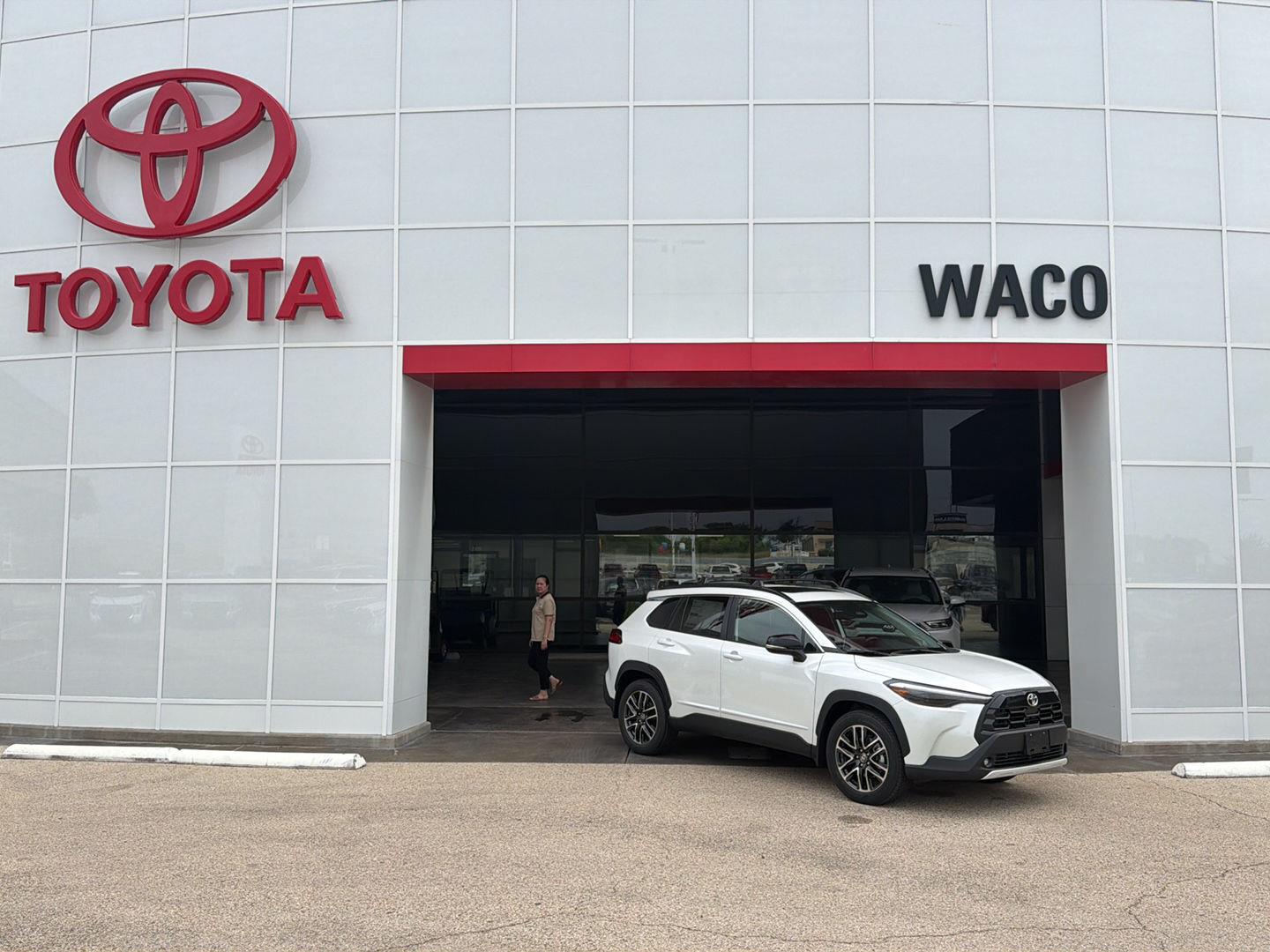 White (Wind Chill Pearl) 2026 Toyota Corolla Cross SUV / Crossover Front-Wheel Drive Continuously Variable Transmission