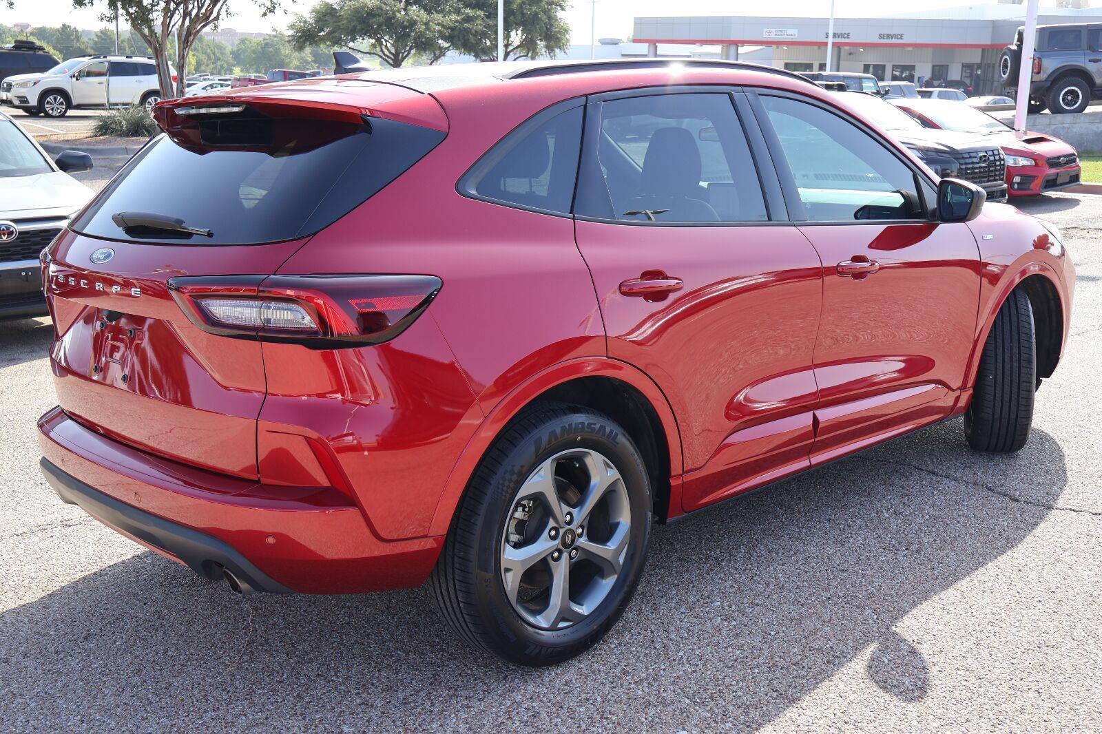 Used 2023 Ford Escape SUV