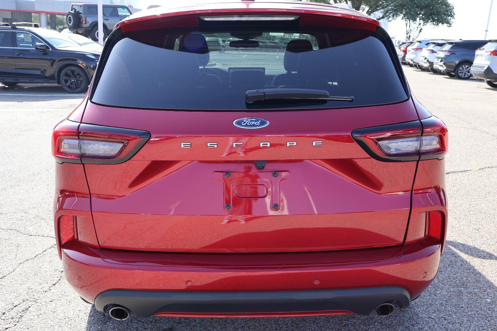 Used 2023 Ford Escape SUV