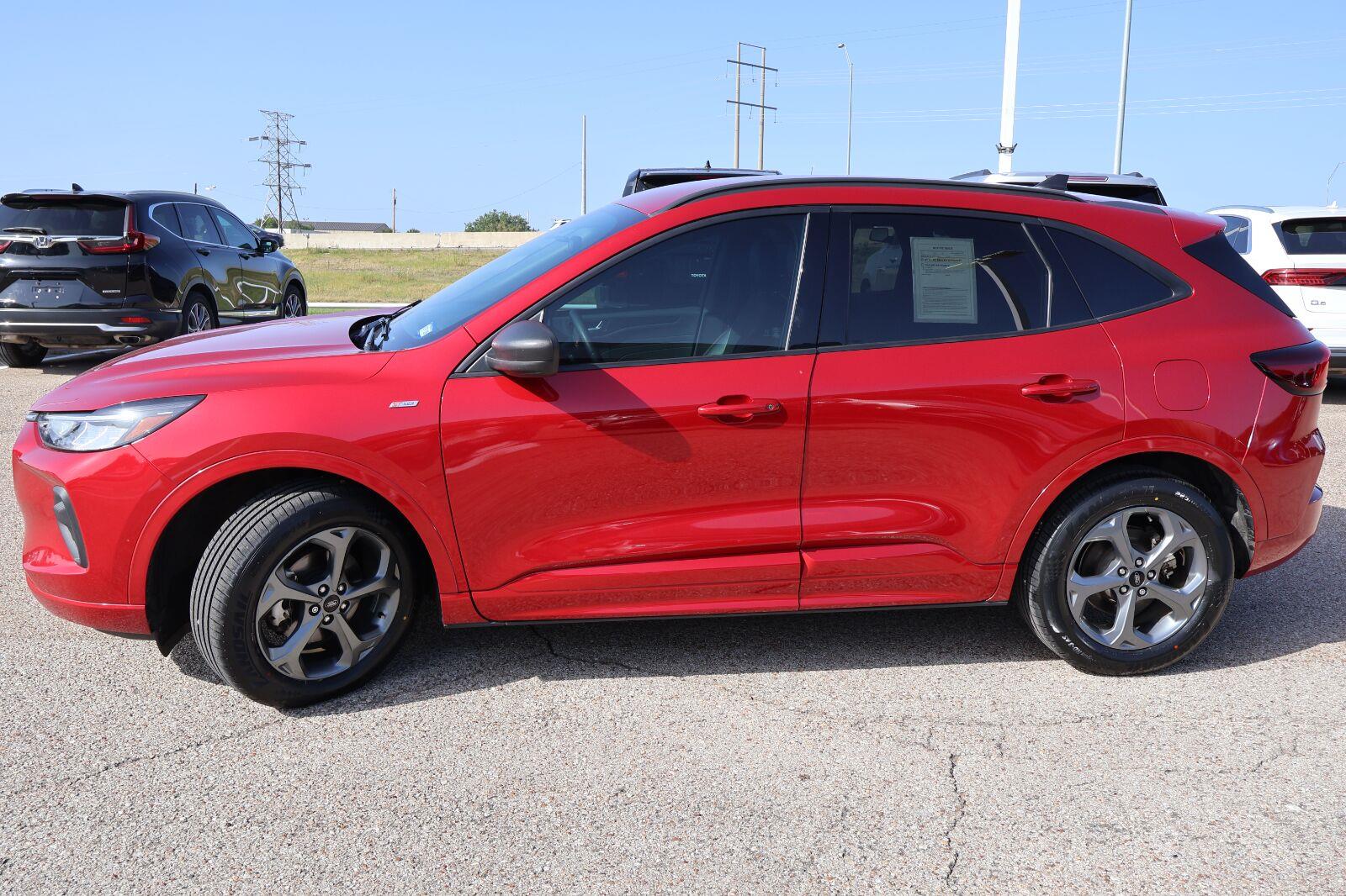 Used 2023 Ford Escape SUV