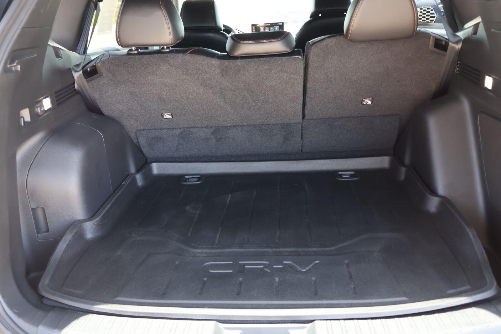 Used 2025 Honda CR-V Hybrid SUV