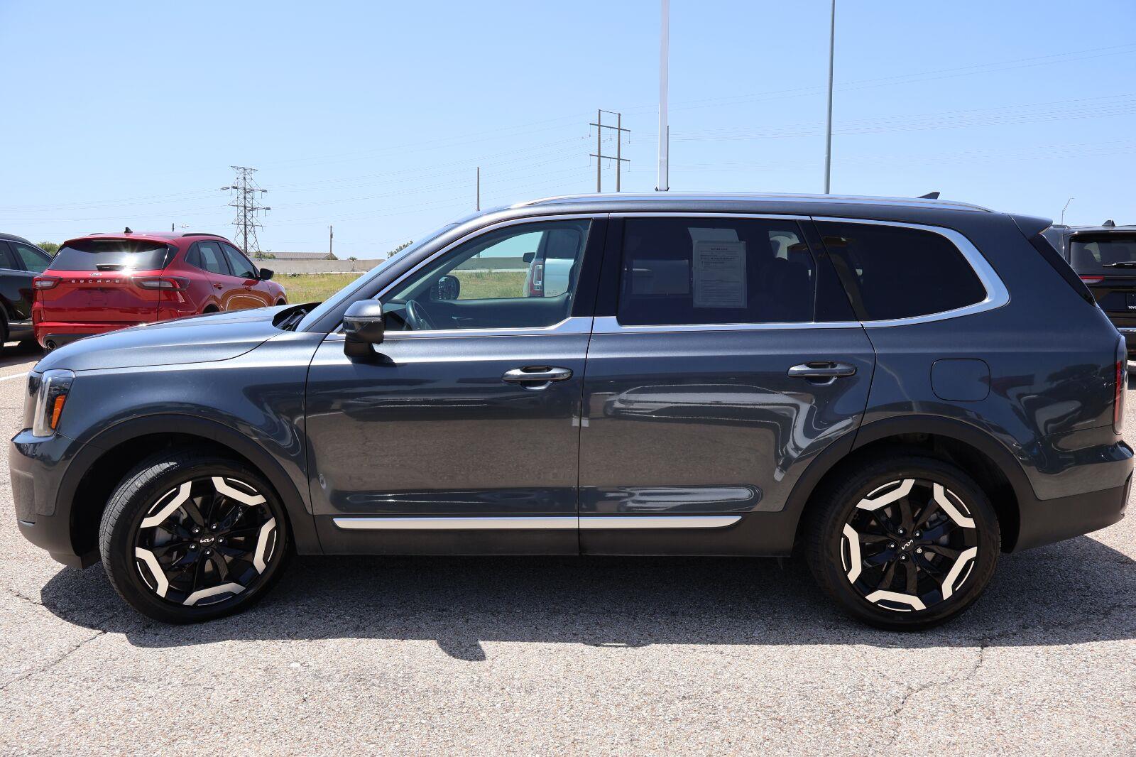 Used 2023 Kia Telluride SUV