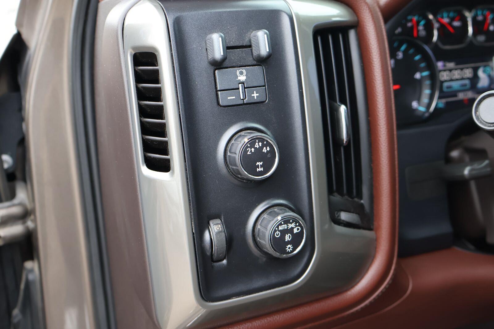 Used 2015 Chevrolet Silverado 2500HD Built After Aug 14 Truck