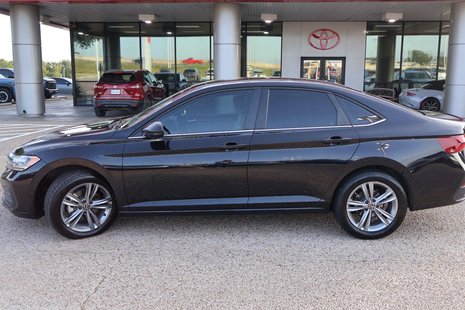 Used 2023 Volkswagen Jetta Sedan