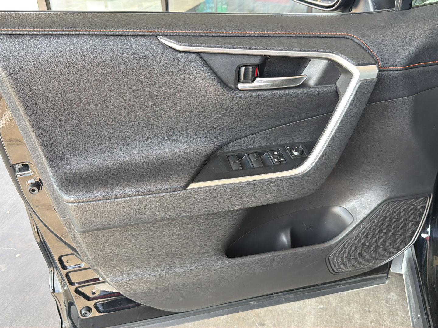 Used 2021 Toyota RAV4 SUV