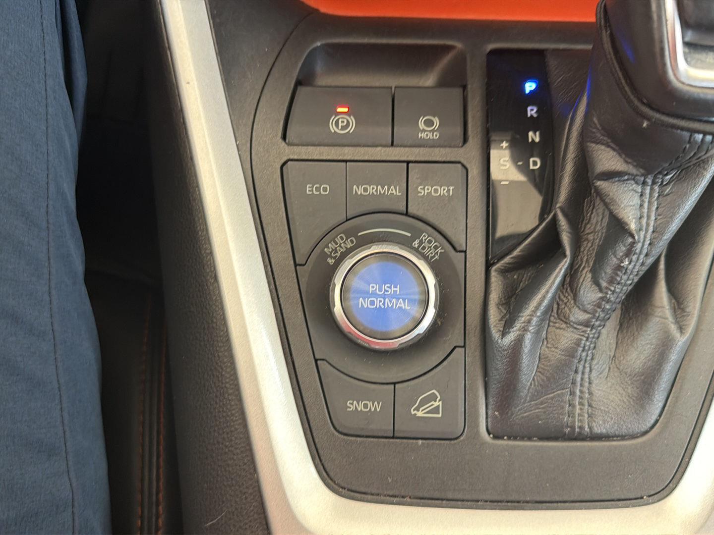 Used 2021 Toyota RAV4 SUV