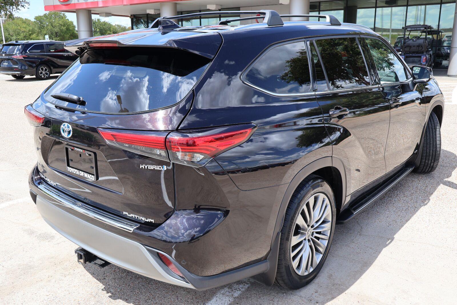 Used 2020 Toyota Highlander SUV
