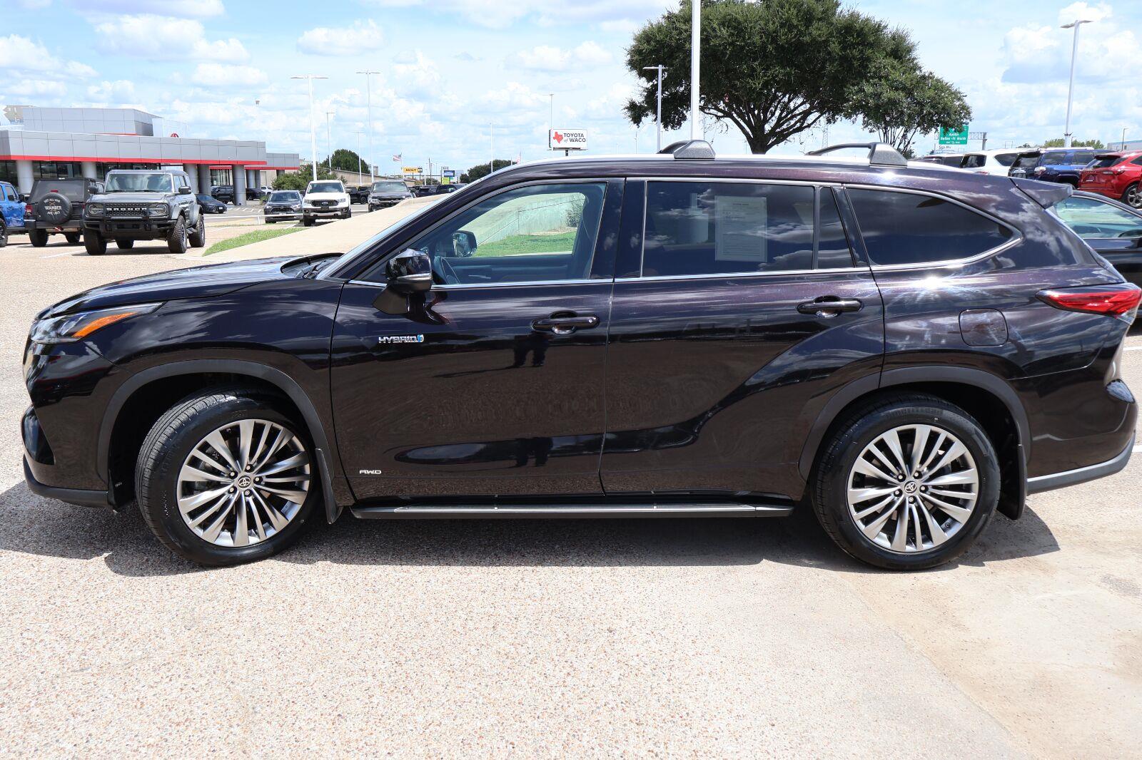 Used 2020 Toyota Highlander SUV