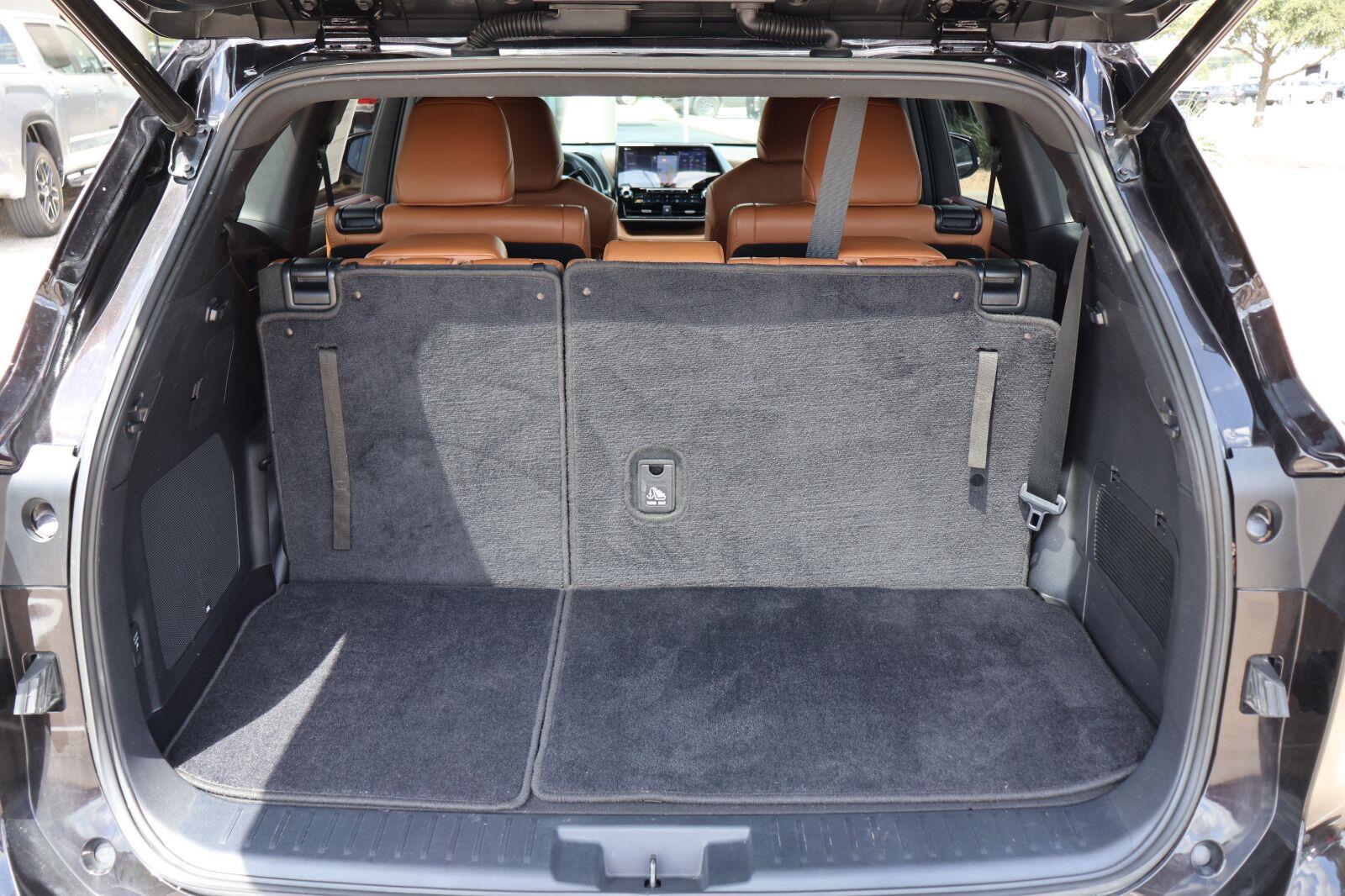 Used 2020 Toyota Highlander SUV