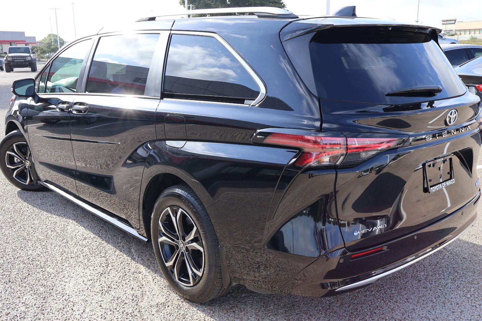 Used 2026 Toyota Sienna Van