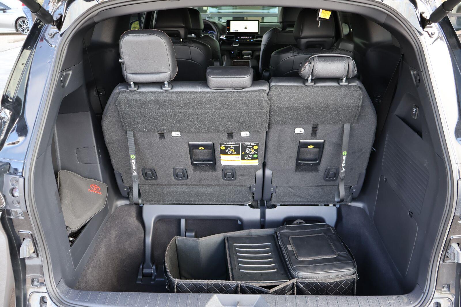 Used 2026 Toyota Sienna Van