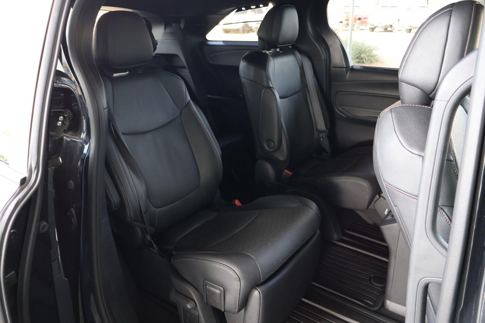 Used 2026 Toyota Sienna Van