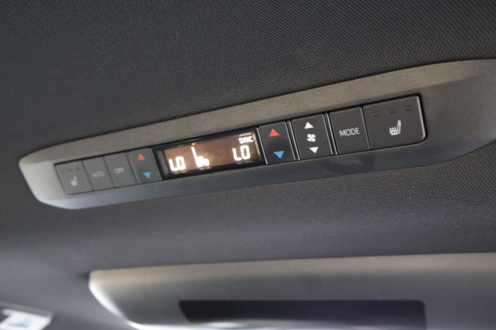 Used 2026 Toyota Sienna Van