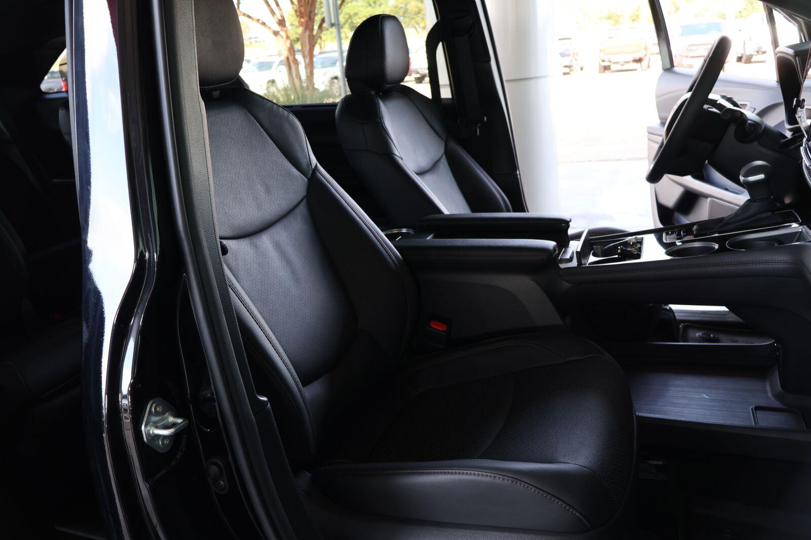 Used 2026 Toyota Sienna Van