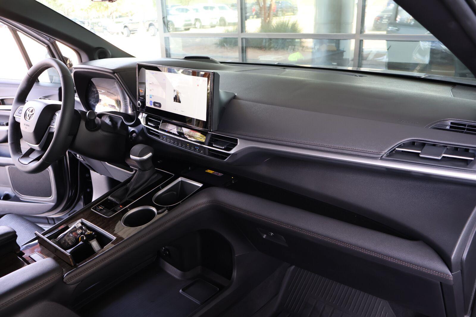Used 2026 Toyota Sienna Van
