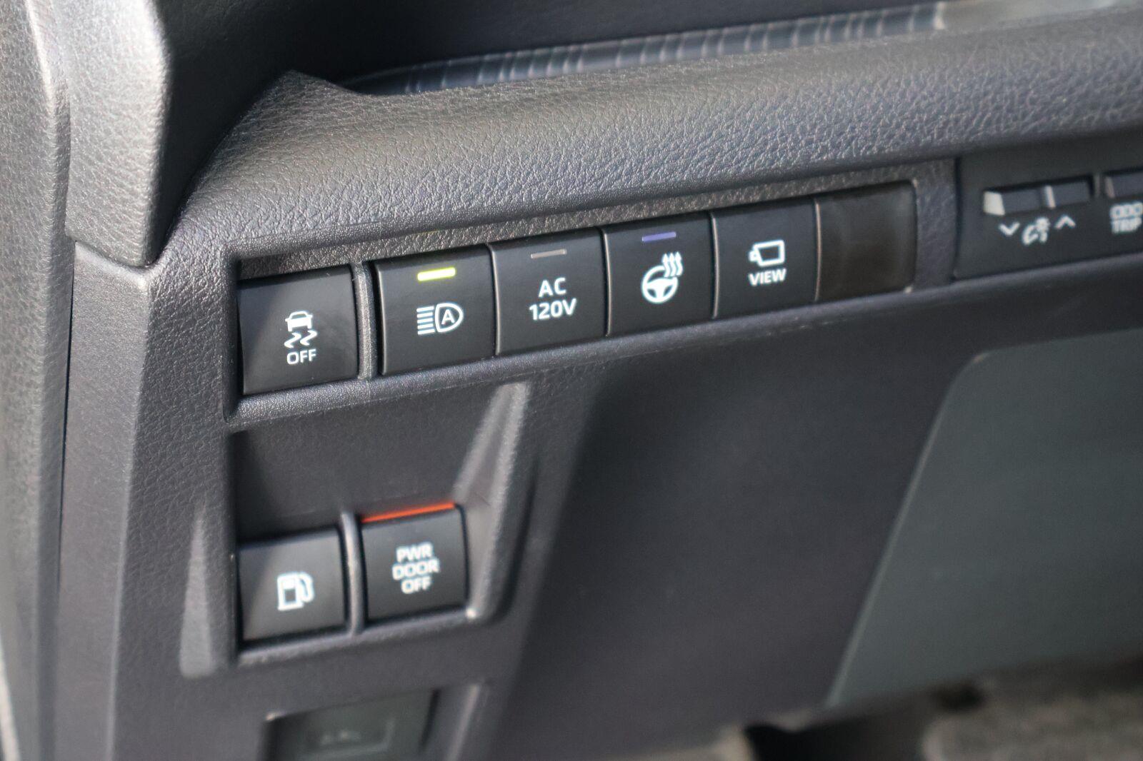 Used 2026 Toyota Sienna Van