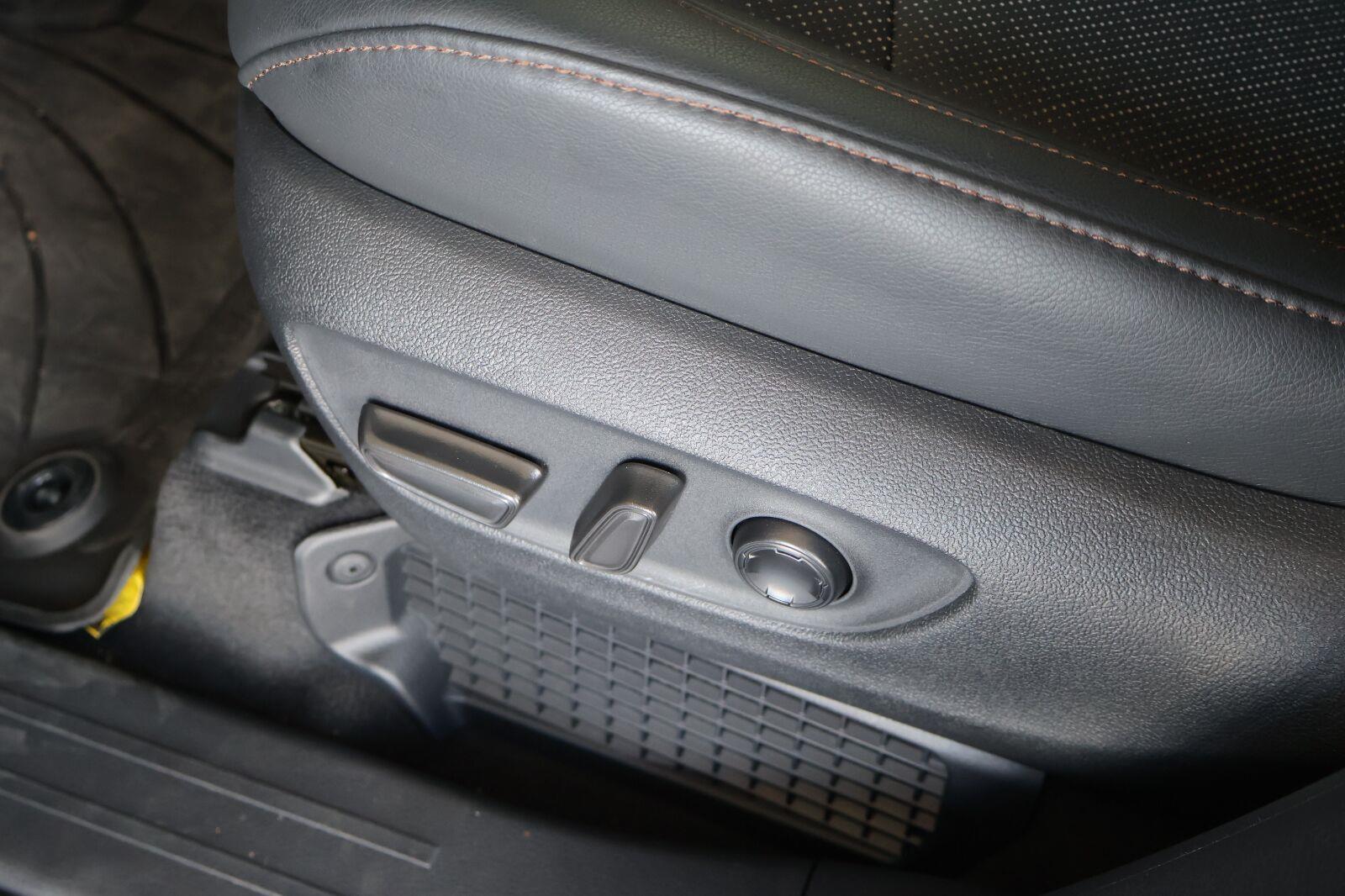 Used 2026 Toyota Sienna Van