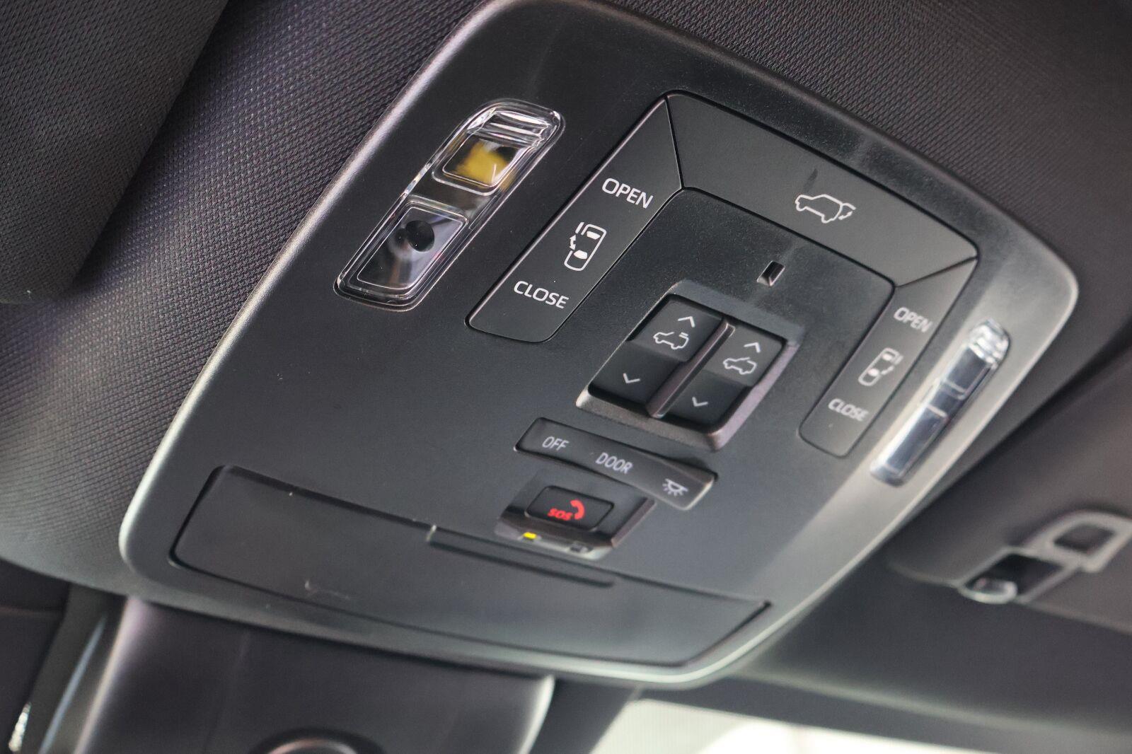 Used 2026 Toyota Sienna Van