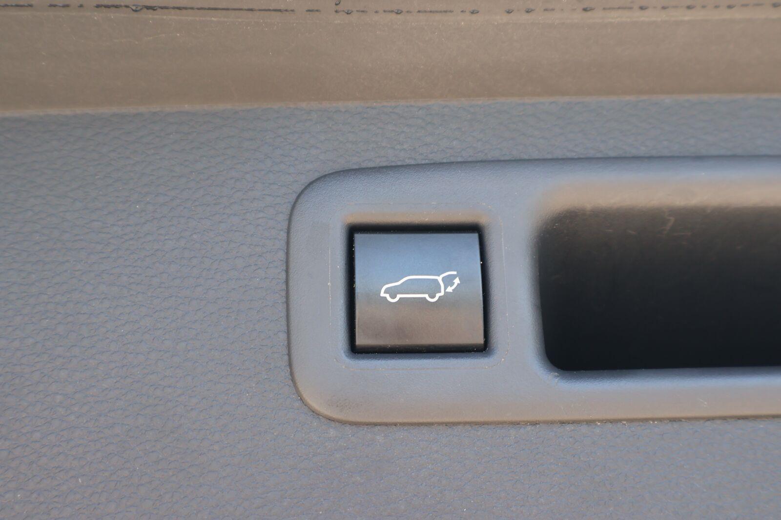 Used 2025 Toyota Highlander SUV