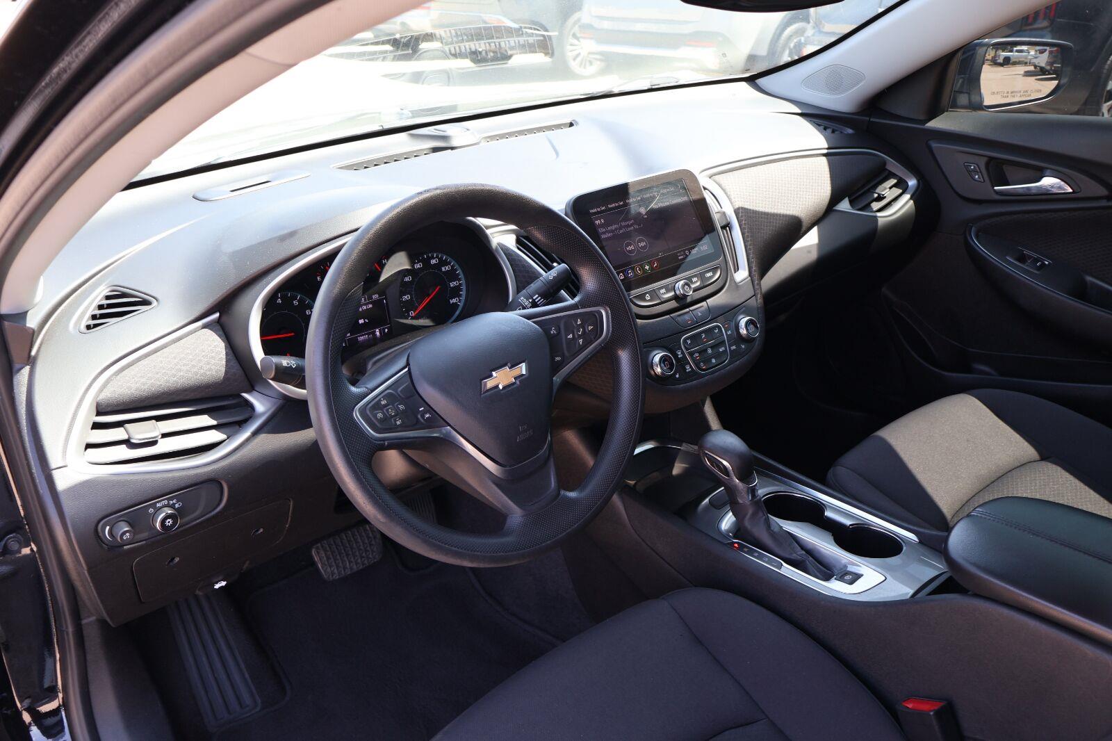 Used 2023 Chevrolet Malibu Sedan