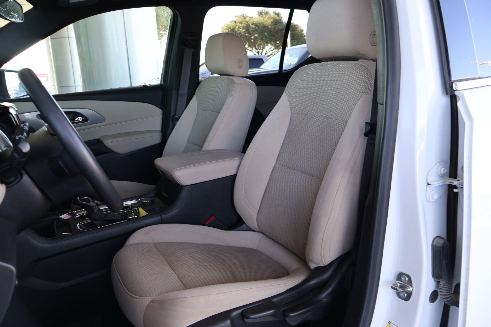 Used 2023 Chevrolet Traverse SUV