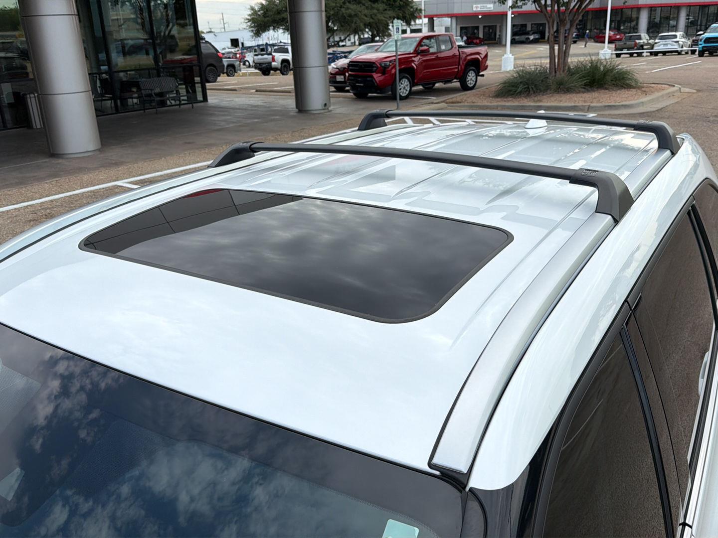 Used 2024 Toyota Highlander SUV