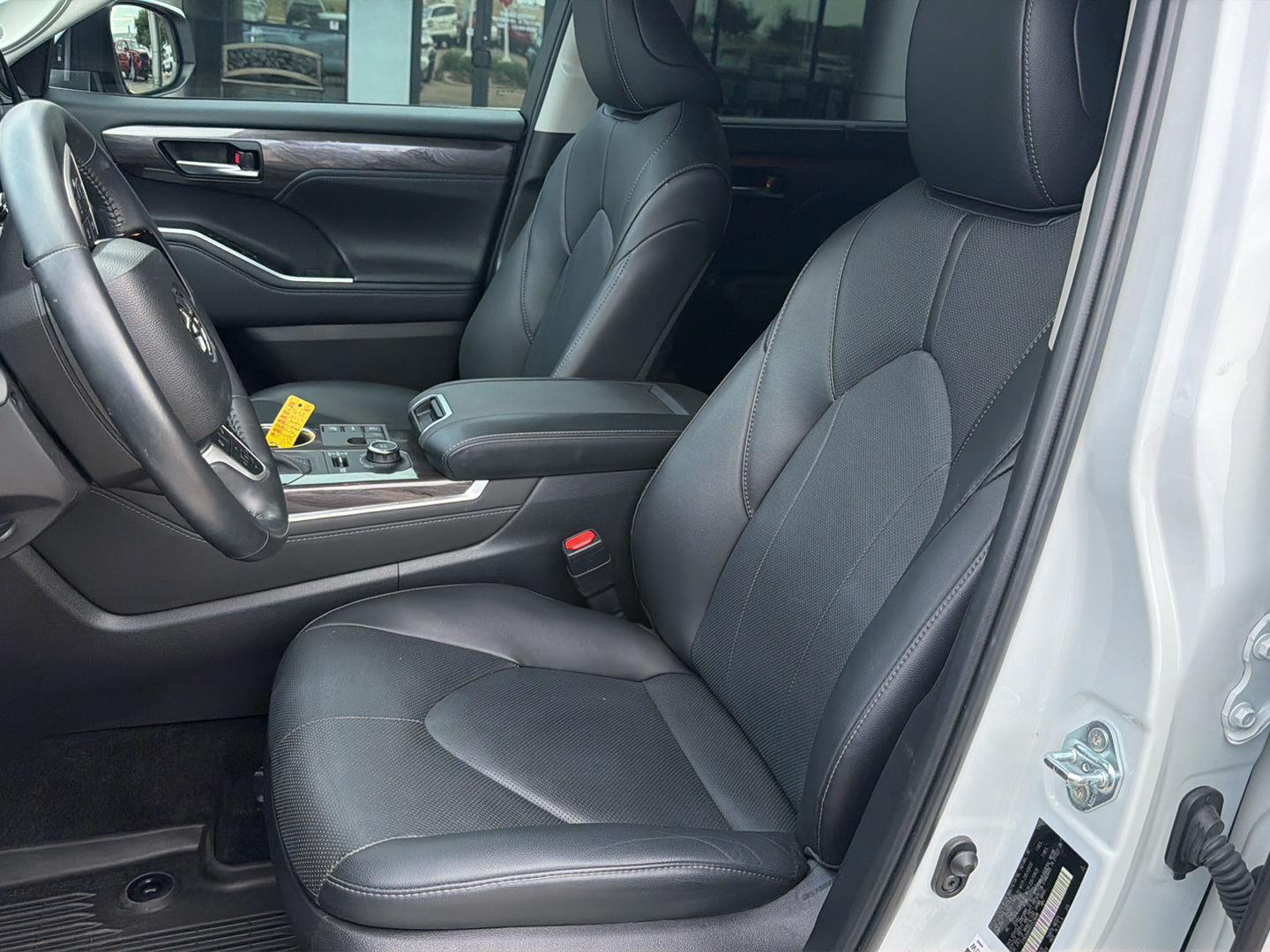 Used 2024 Toyota Highlander SUV