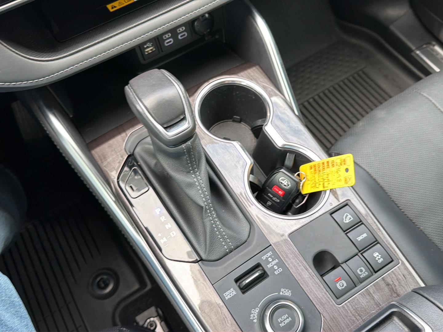 Used 2024 Toyota Highlander SUV