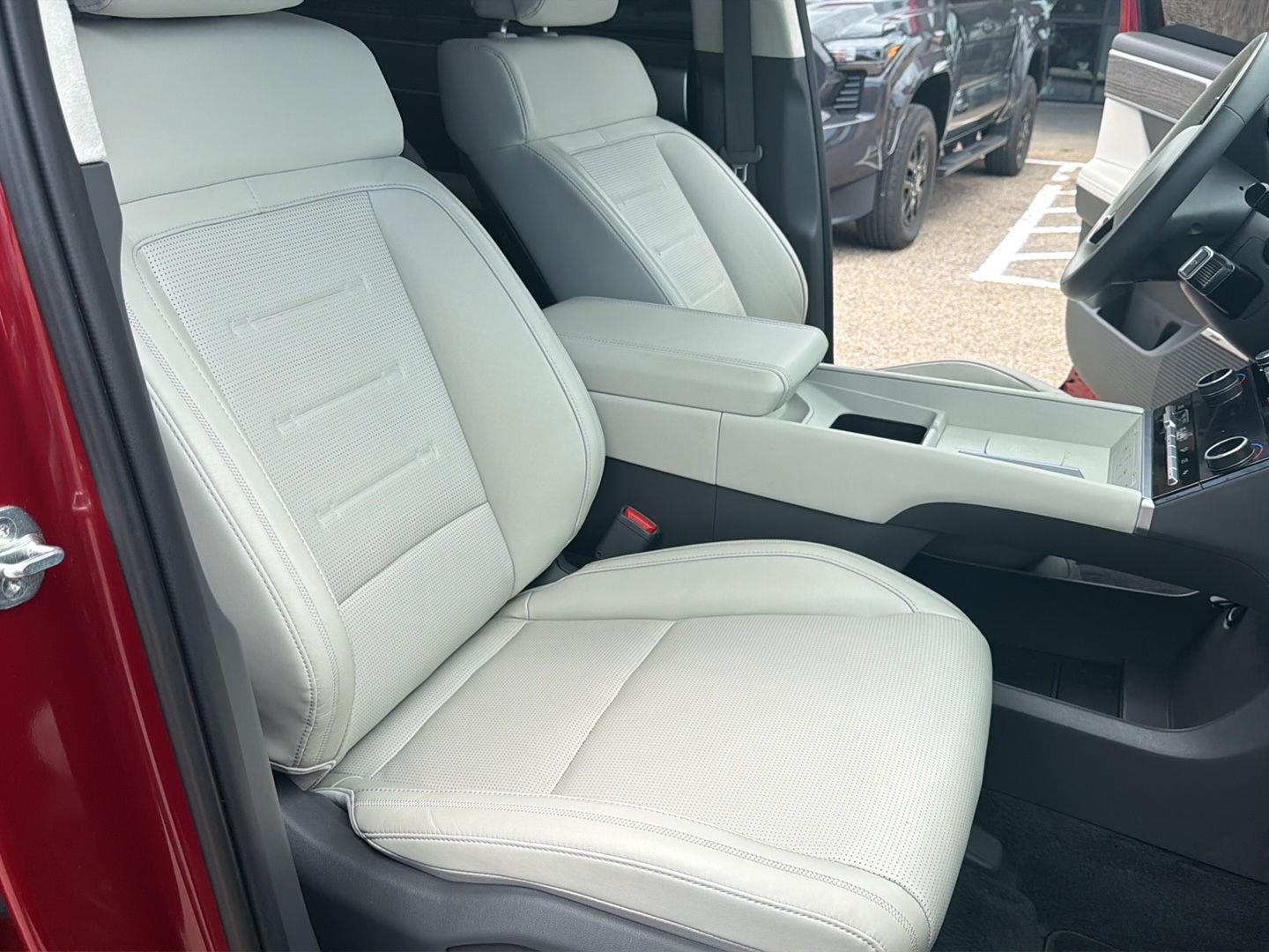 Used 2024 Hyundai Santa Fe SUV