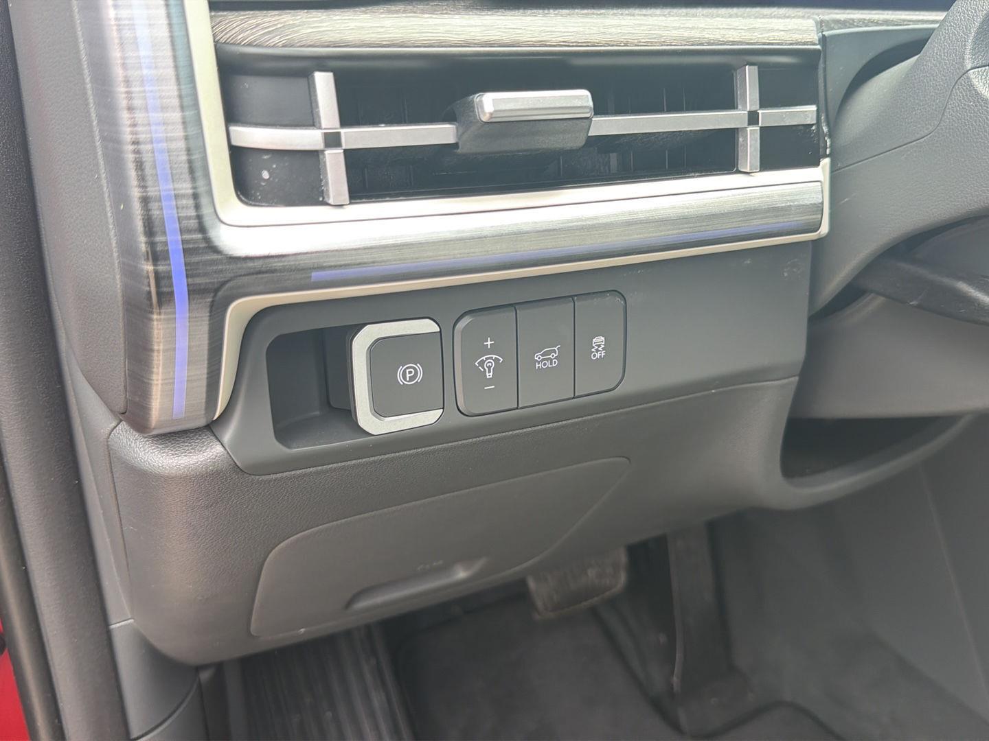Used 2024 Hyundai Santa Fe SUV