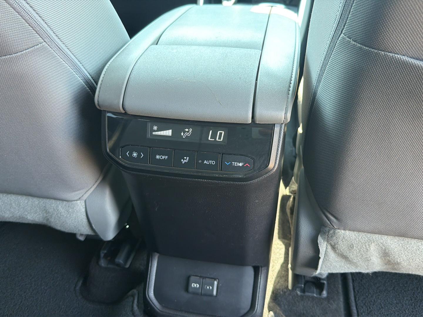 Used 2023 Toyota Highlander SUV