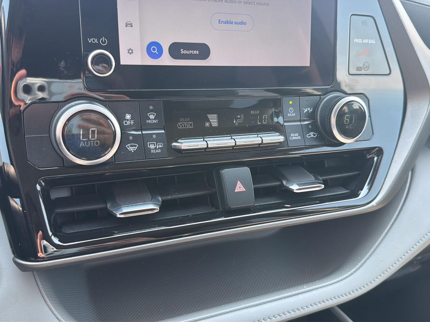 Used 2023 Toyota Highlander SUV