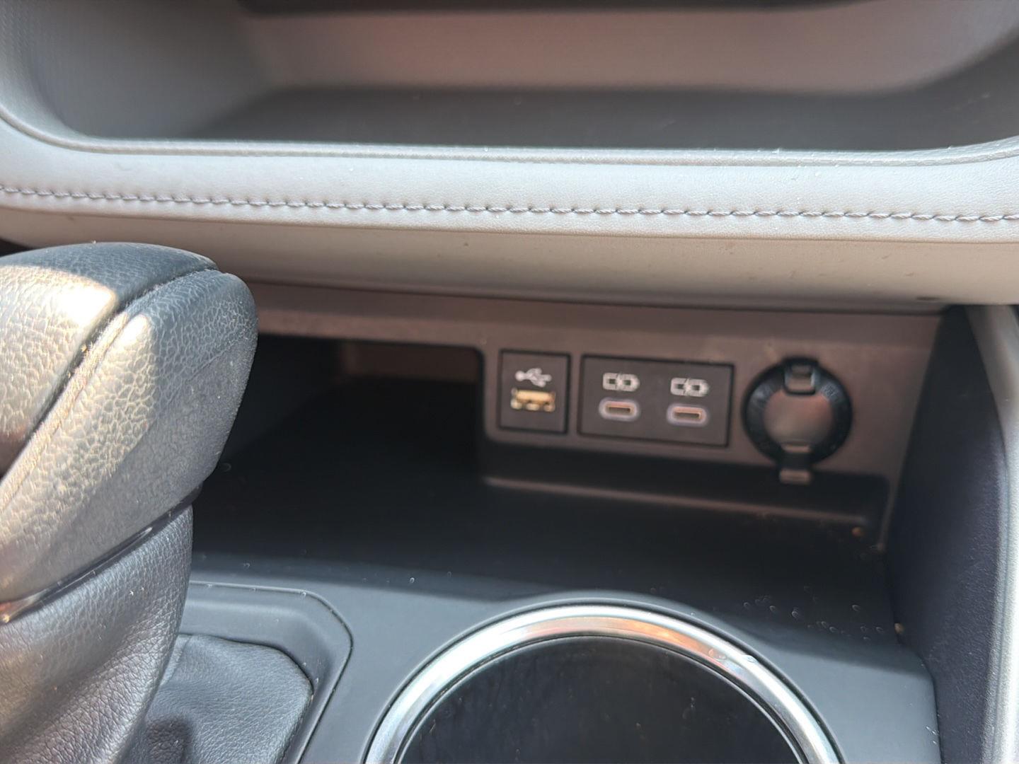 Used 2023 Toyota Highlander SUV