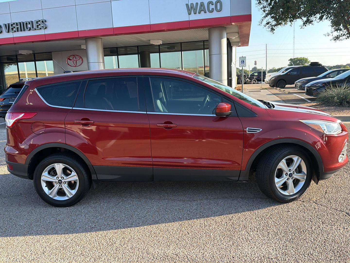 Used 2014 Ford Escape SE with VIN 1FMCU0GX0EUC51715 for sale in Waco, TX