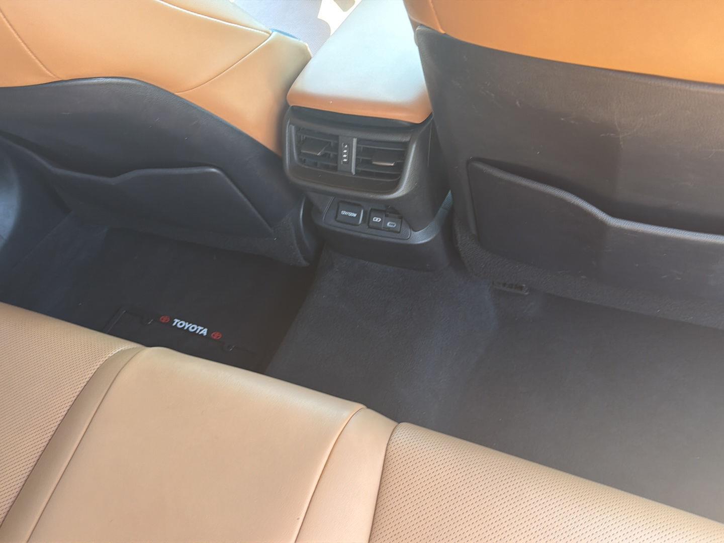 Used 2024 Lexus ES Sedan