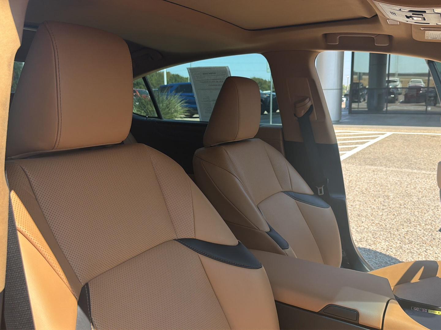 Used 2024 Lexus ES Sedan