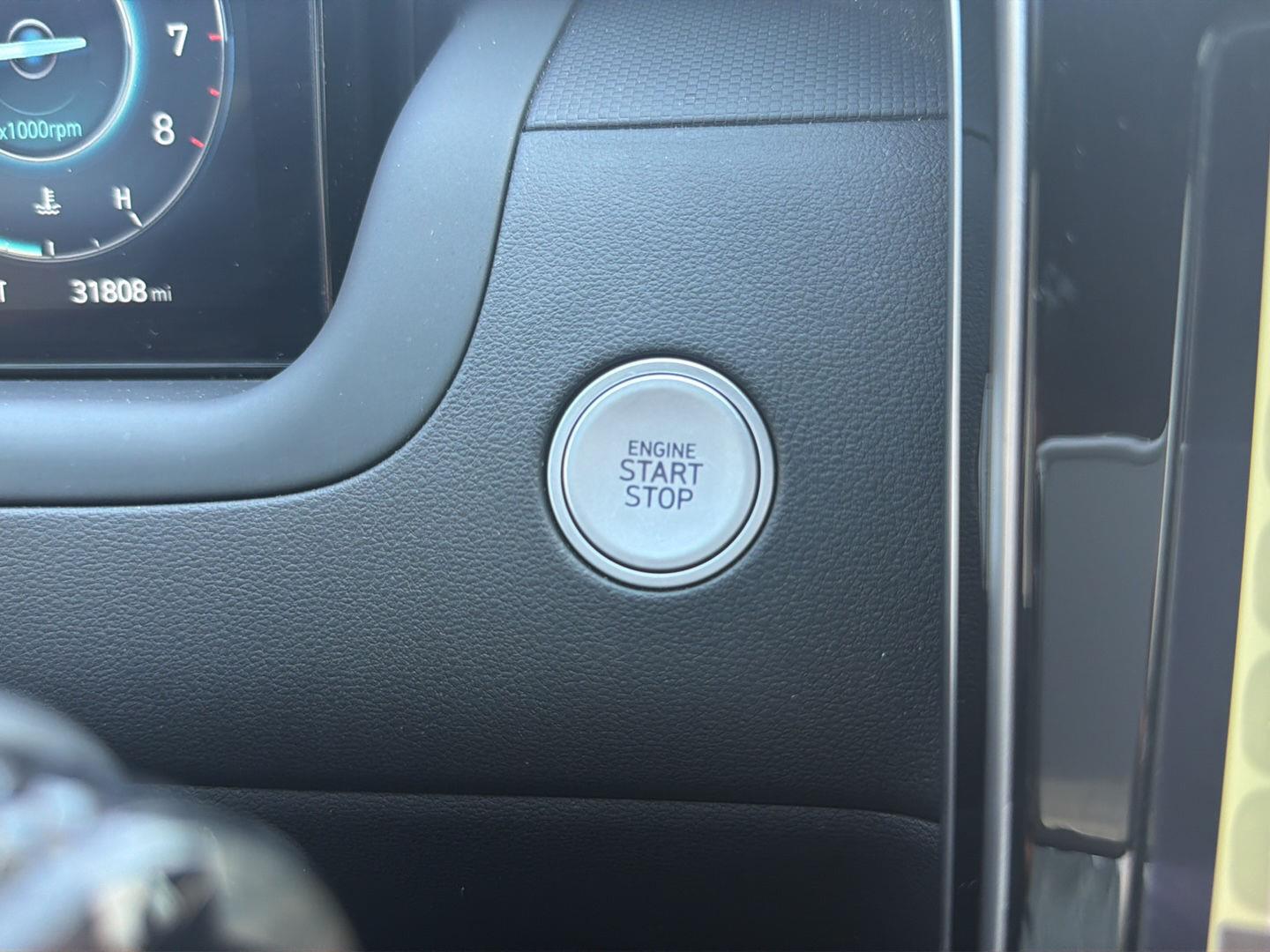 Used 2024 Hyundai Santa Cruz Truck