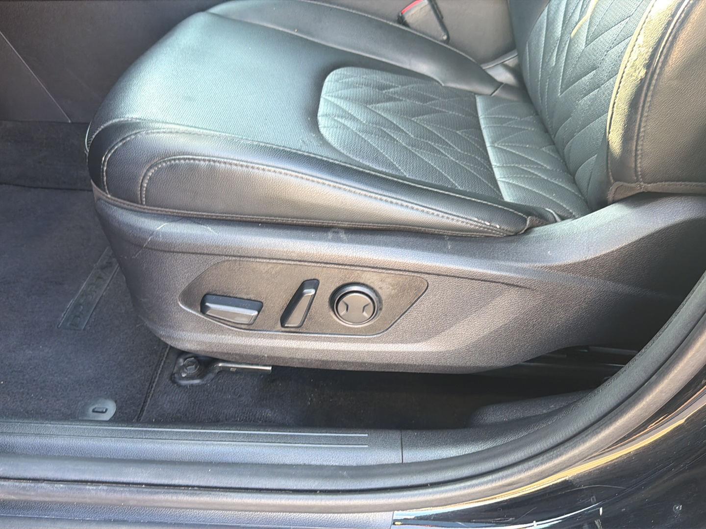 Used 2023 Kia Sportage SUV