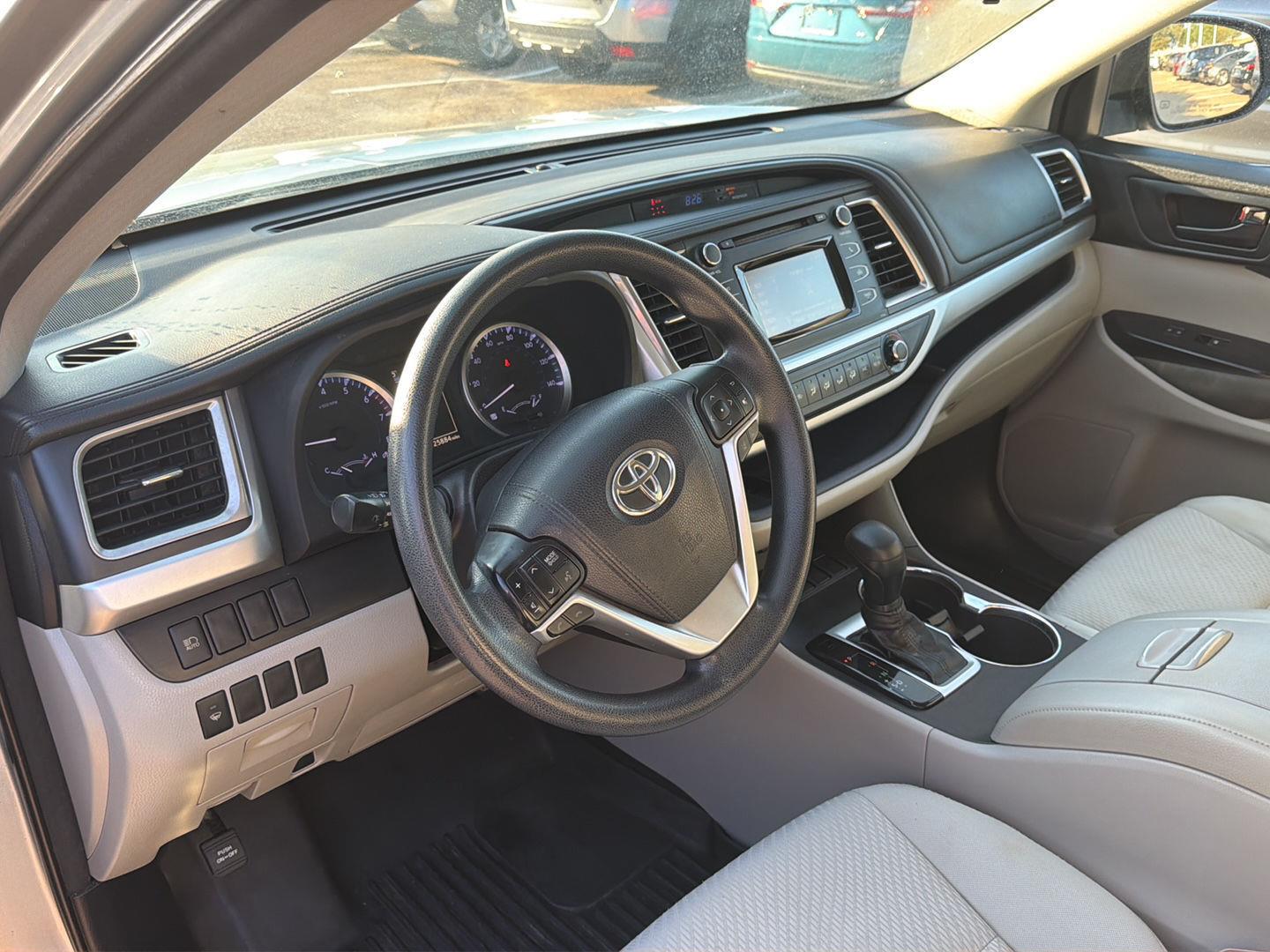 Used 2018 Toyota Highlander SUV