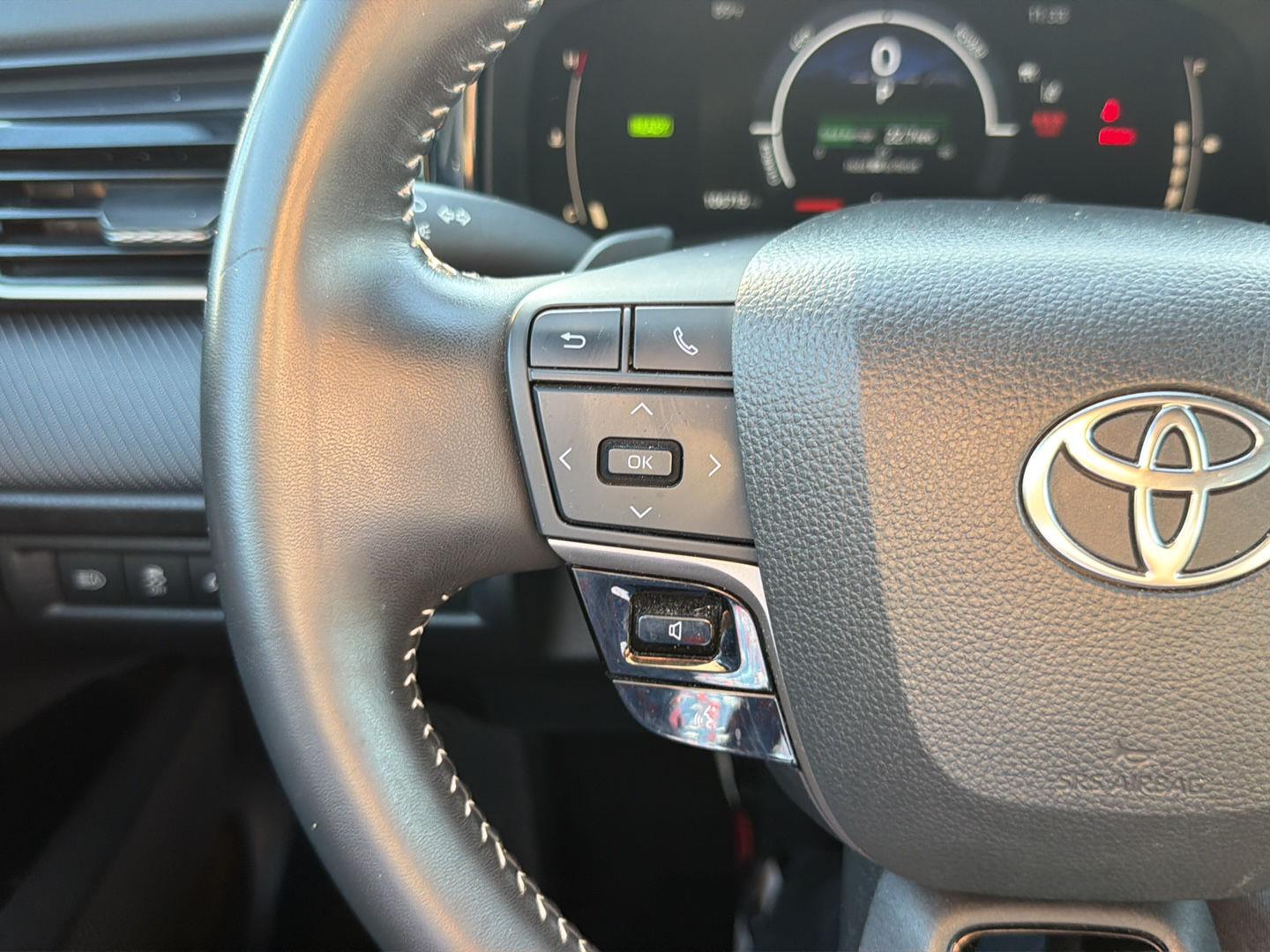 Used 2025 Toyota Camry Sedan